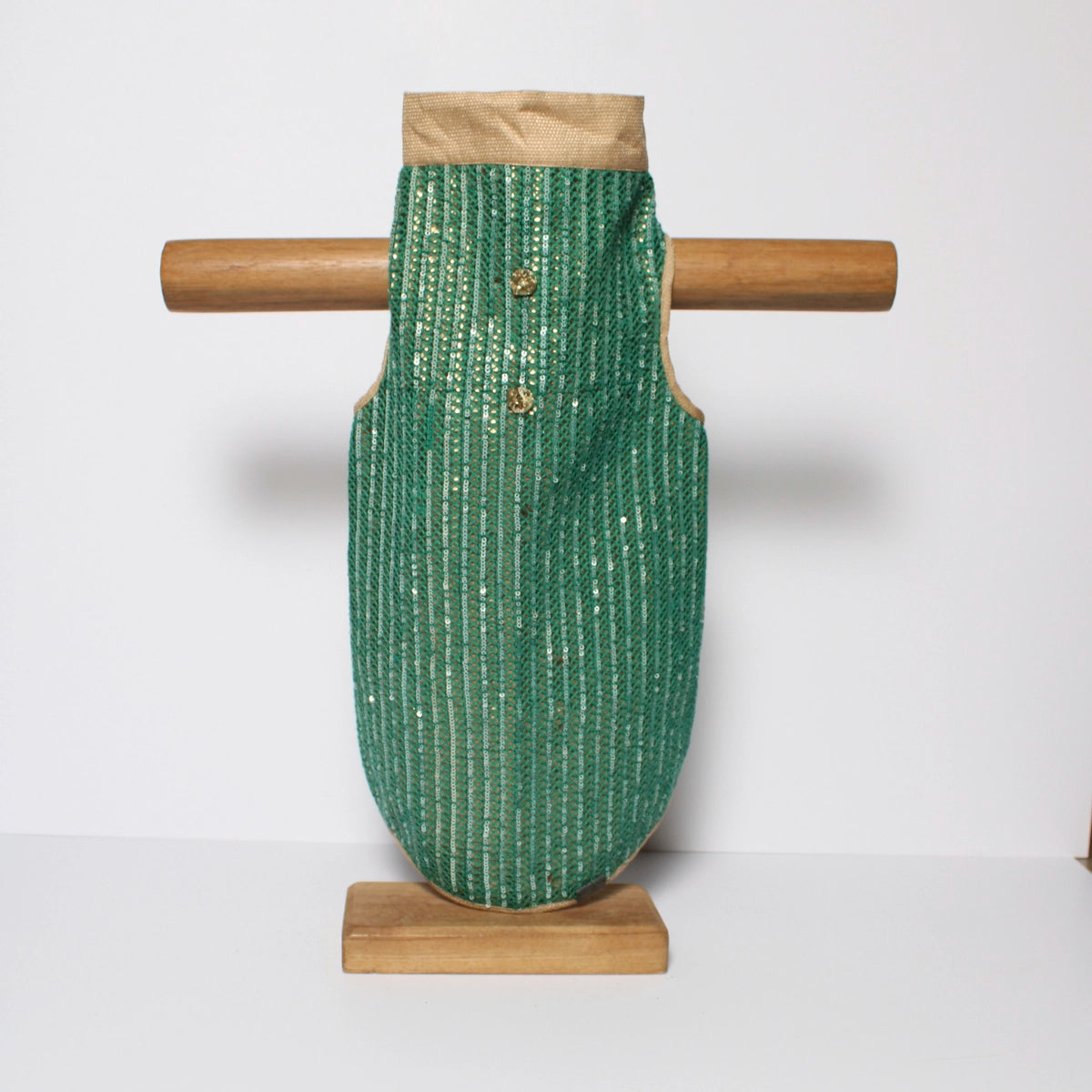 Metallica Green (Dog)